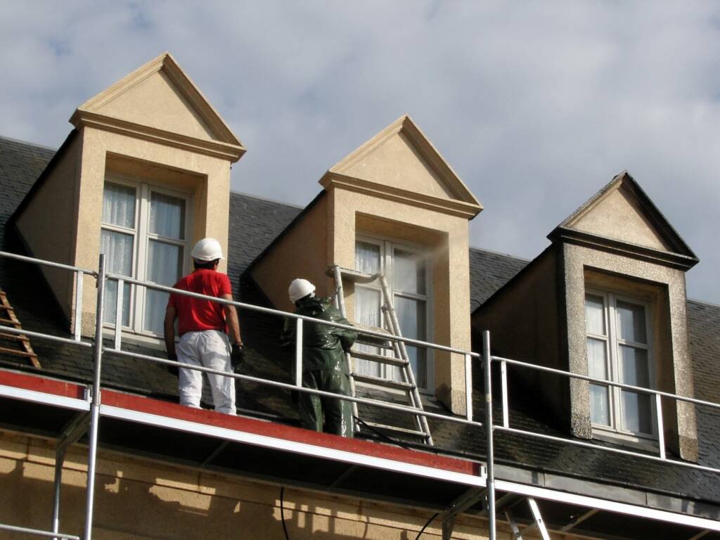 RAVALEMENT_FACADES_SIGNES | Zamolo Claude et fils Quand prévoir un ravalement ? Les signes qui ne trompent pas sur votre façade Obernai